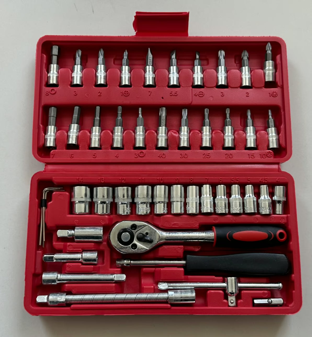 Ensemble de clés à cliquet professionnel 46 pièces