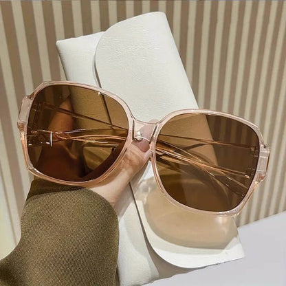 Lunettes de soleil élégantes