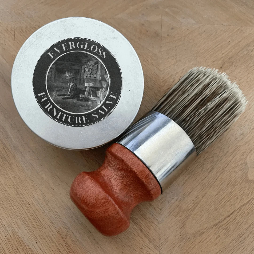 EverGloss™ | Restauration du Cuir + Brosse